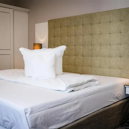 Bad Neustadt Hotel 4*