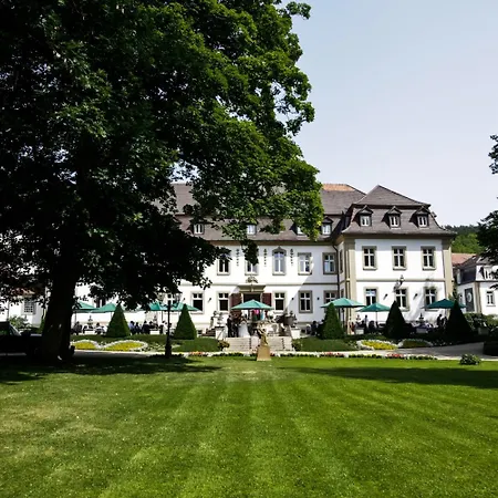 슐로스호텔 바드 노이슈타트 호텔