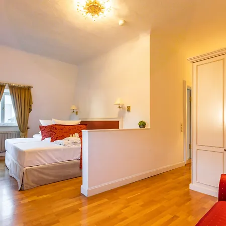 호텔 슐로스호텔 바드 노이슈타트 4*