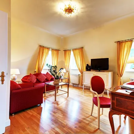 슐로스호텔 바드 노이슈타트 호텔 바트노이슈타트안더살레