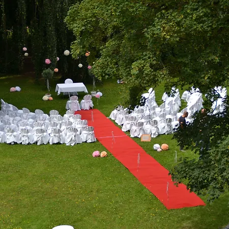 호텔 슐로스호텔 바드 노이슈타트