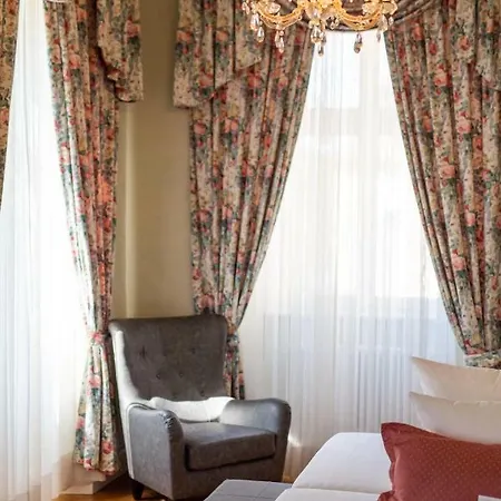 호텔 슐로스호텔 바드 노이슈타트